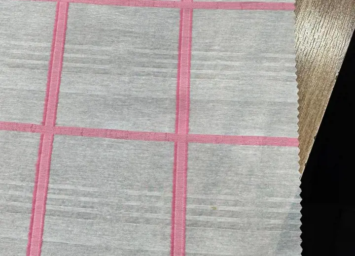 Pamuklu Jakar fotoğraflanmış kumaş görünümü, 2 görselden 1